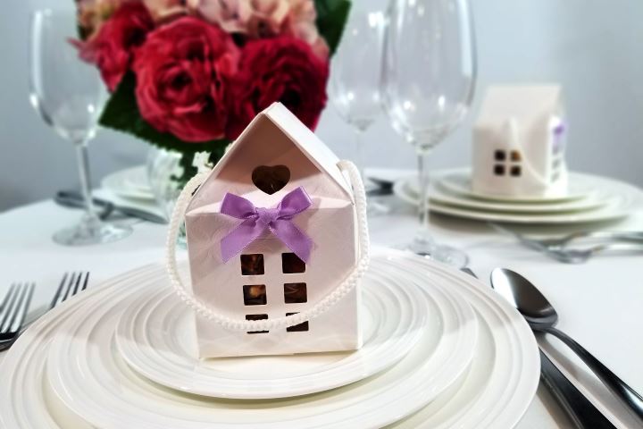 House Favor Box with Bow